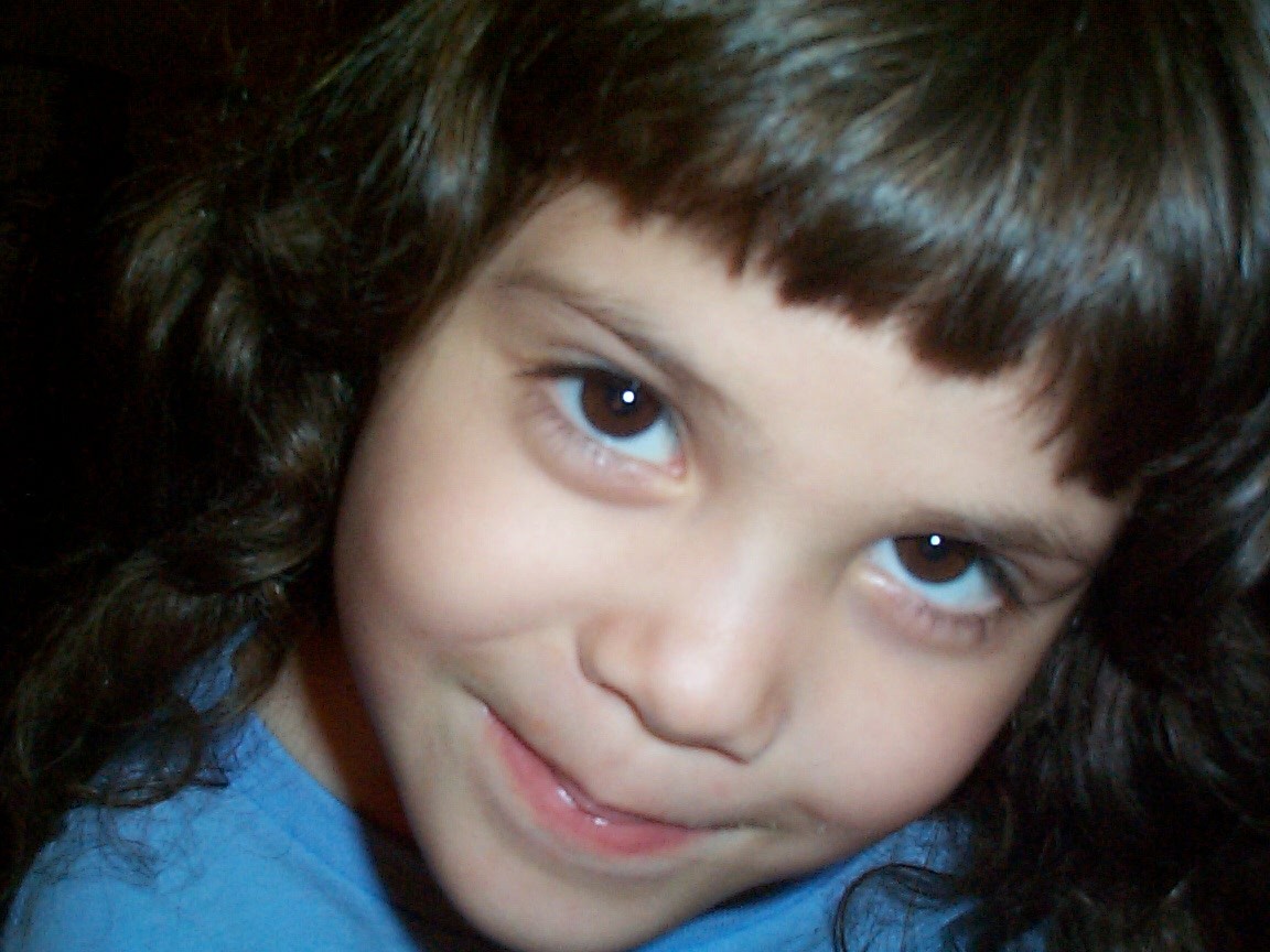 hannahupclose.jpg